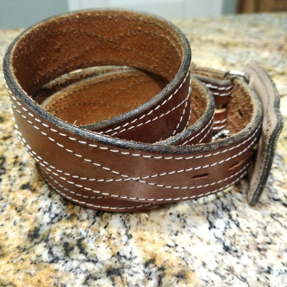 Chambers Sz 36 Tooled Leather Belt And Buckle Hand Finished Western - Picture 4 of 14